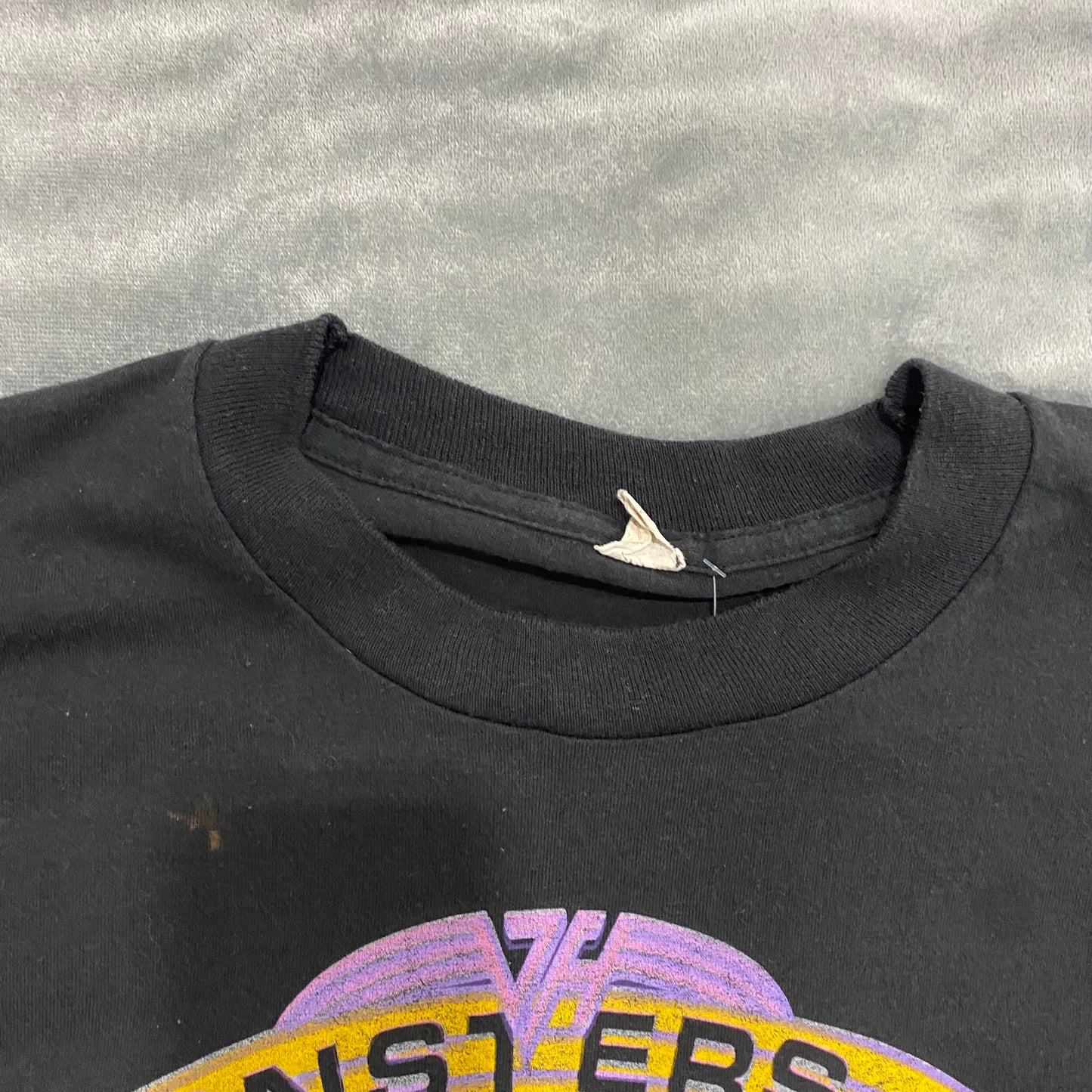 VINTAGE 80's MONSTERS OF ROCK TEE SIZE M