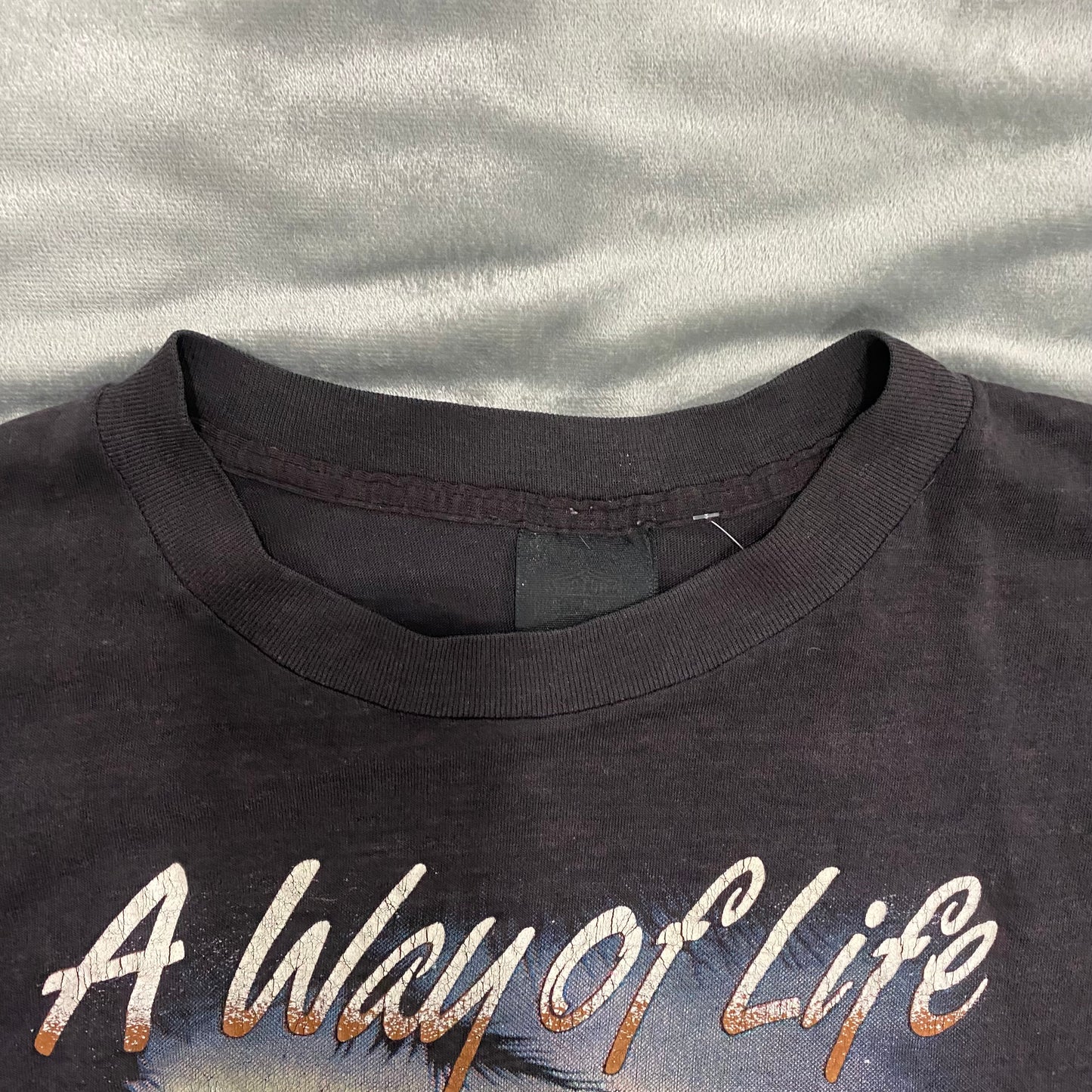 VINTAGE 80'S HARLEY DAVIDSON " A WAY OF LIFE " 3D EMBLEM SHIRT