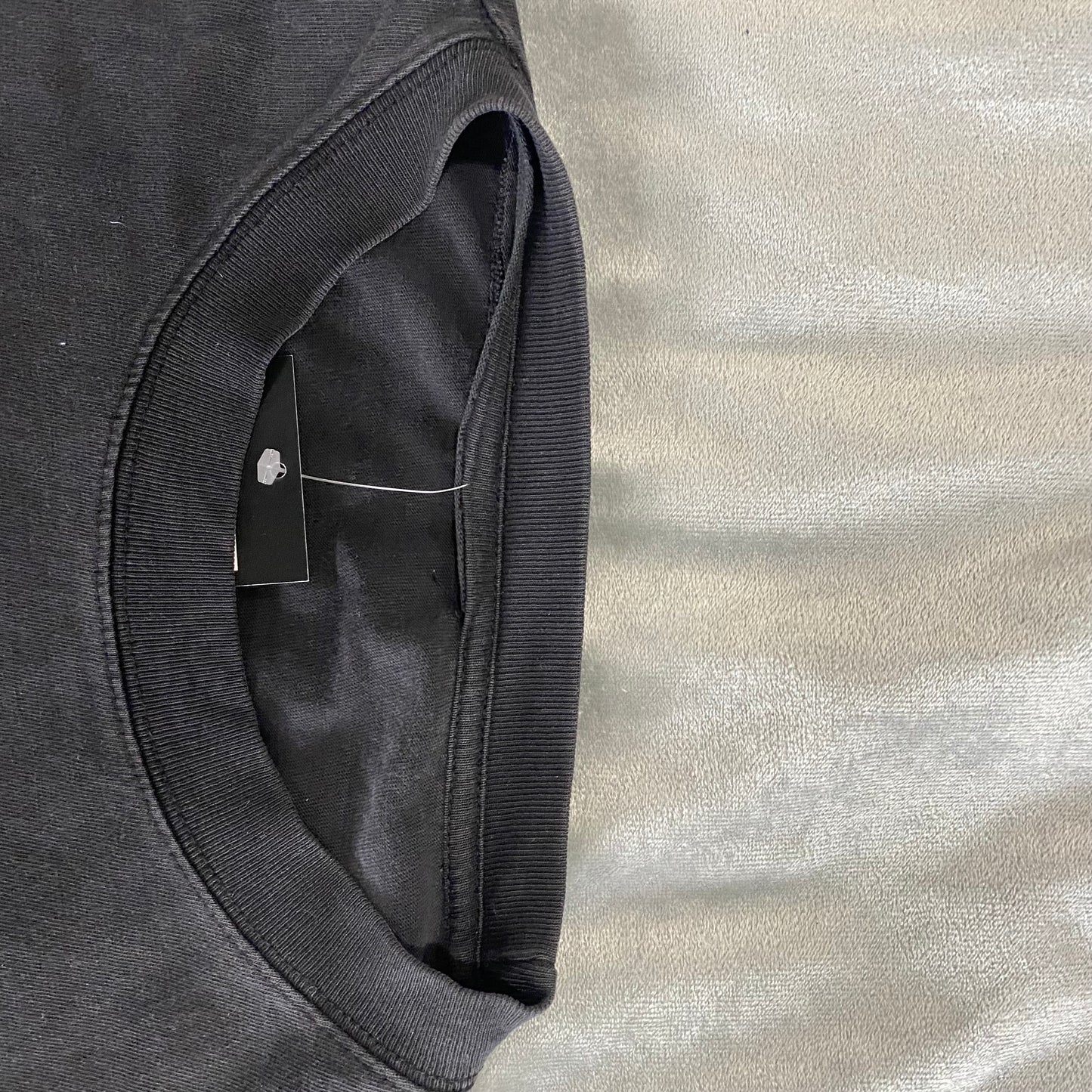 Vintage Tupac x Biggie Memorial Tee measurements 25x30