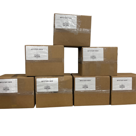 VINTAGE MYSTERY BOX! 20PC T-SHIRTS ONLY
